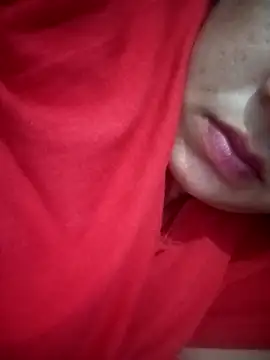 Snapshot of Priya_089 chatting on March 8, 2:26 am Priya 089 online show from March 8, 2:26 am