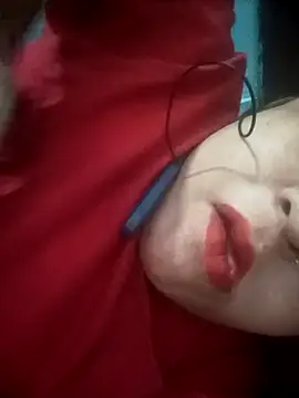 Snapshot of Priya_089 chatting on April 13, 10:32 am Priya 089 online show from April 13, 10:32 am