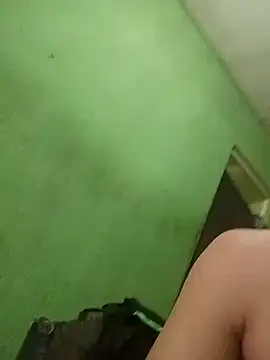 Snapshot of DestinedSpark23 chatting on January 13, 9:31 pm DestinedSpark23 online show from January 13, 9:31 pm