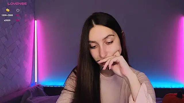 KikkyMi online show from November 22, 8:19 pm