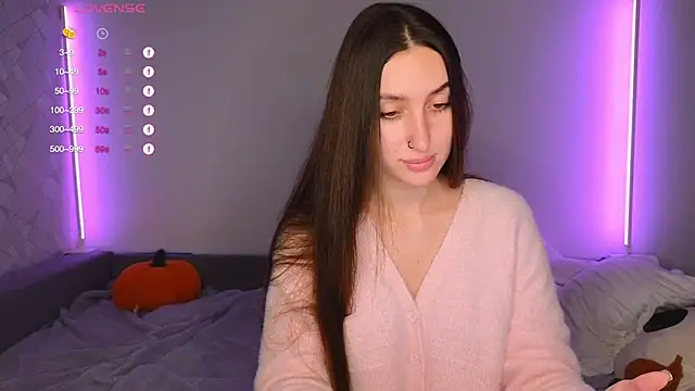 KikkyMi online show from November 29, 8:23 pm