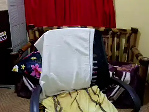 lovelyxmorena online show from February 15, 7:54 pm