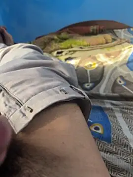 Snapshot of saikumar75 chatting on March 29, 11:10 am saikumar75 online show from March 29, 11:10 am