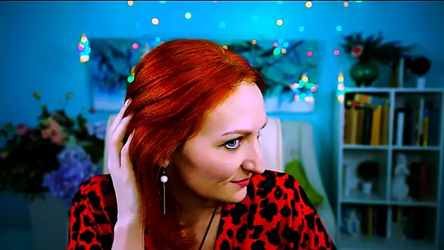 DianaTorrens online show from March 6, 8:11 am