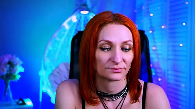 DianaTorrens online show from March 13, 7:59 am