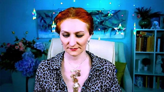 DianaTorrens online show from March 24, 6:51 am