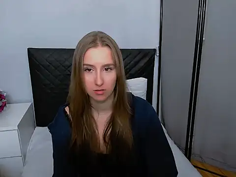 Snapshot of VanessaAmore chatting on May 13, 11:29 am VanessaAmore online show from May 13, 11:29 am