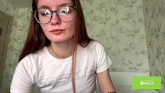 TishGiardino online show from December 16, 12:37 am