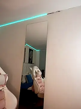 SamathaMay online show from March 25, 1:06 pm