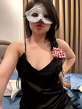 Queen-of-Love online show from January 11, 5:40 pm