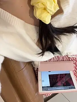 Queen-of-Love online show from January 18, 9:02 am