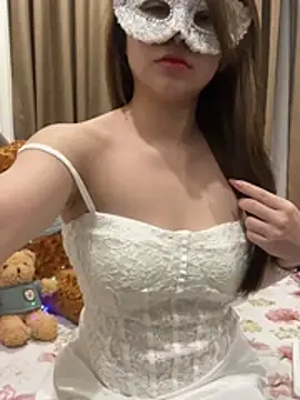 Queen-of-Love online show from March 10, 11:48 am