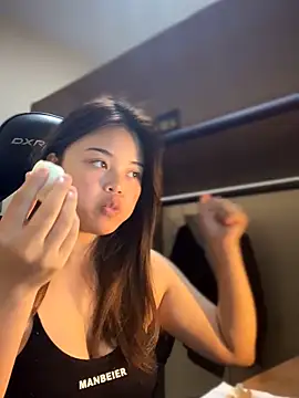 Snapshot of Toffee-00 chatting on March 15, 6:30 am Toffee-00 online show from March 15, 6:30 am