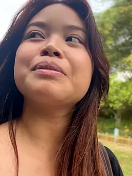 Toffee-00 online show from May 13, 8:01 am