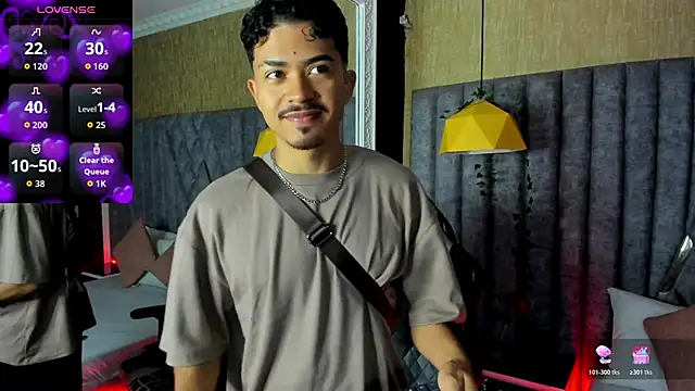 Snapshot of NicolaiKarav chatting on February 22, 11:42 am NicolaiKarav online show from February 22, 11:42 am