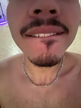 Snapshot of NicolaiKarav chatting on March 5, 1:01 am NicolaiKarav online show from March 5, 1:01 am