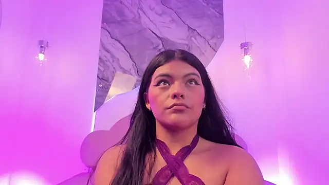 Snapshot of NIKIBUNNY chatting on May 8, 12:32 pm NIKIBUNNY online show from May 8, 12:32 pm