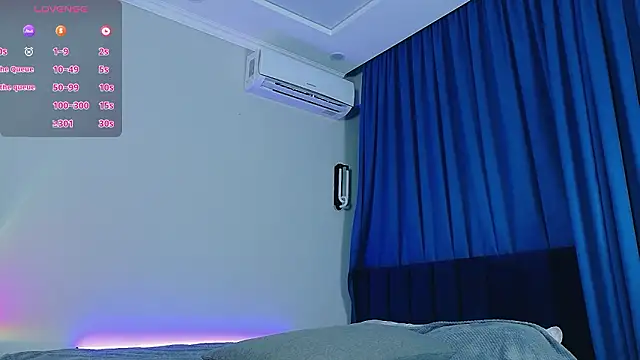 Lina lust  online show from February 10, 8:35 pm