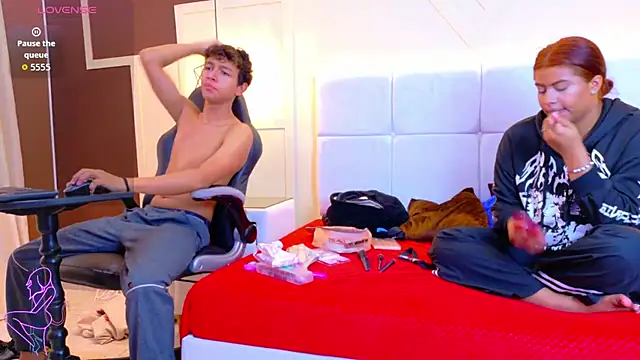 PrincesANDdark online show from January 17, 12:54 pm