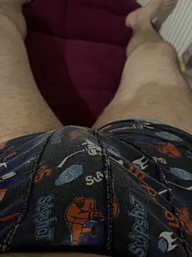 Snapshot of jigolo3547 chatting on February 3, 8:47 pm jigolo3547 online show from February 3, 8:47 pm