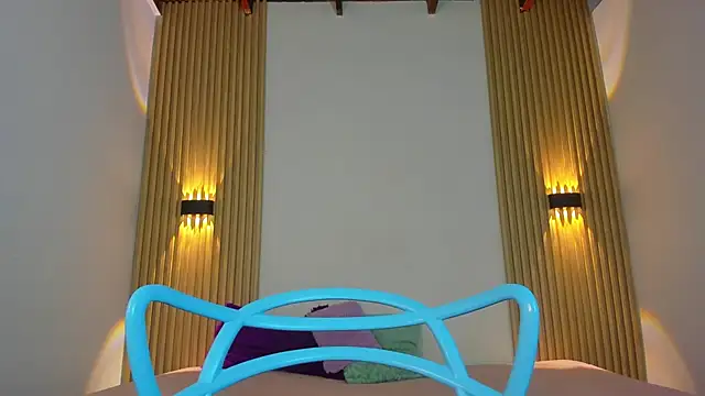 Izelevans online show from February 10, 11:47 am