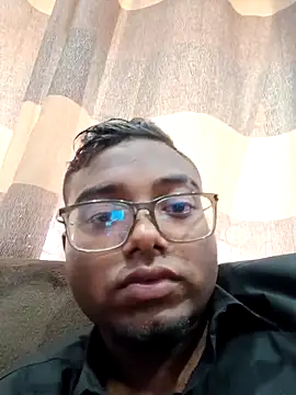 Snapshot of lovedbo chatting on March 30, 12:39 pm lovedbo online show from March 30, 12:39 pm