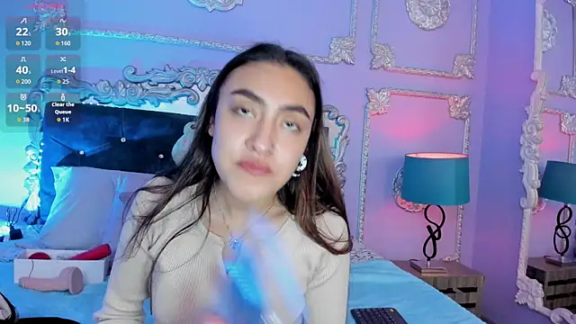 DhaliaRosse online show from April 1, 3:40 am