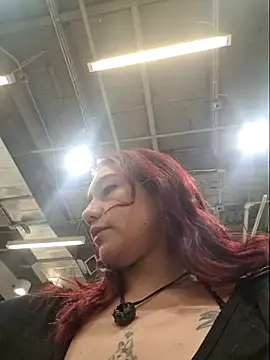 Eveeelyn25 online show from March 6, 10:28 pm