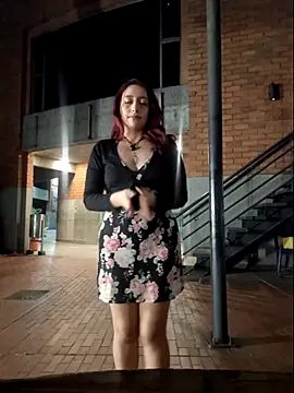 Eveeelyn25 online show from March 14, 12:50 am