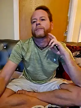 Snapshot of PinellasPlay chatting on December 17, 11:00 pm PinellasPlay online show from December 17, 11:00 pm