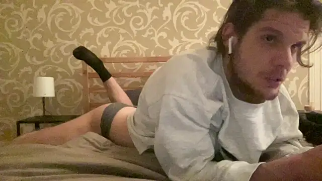 Priscila Now online show from February 7, 5:22 am