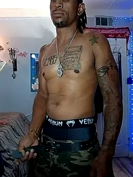 MTheRealrDLlongCrippler online show from May 5, 3:14 am