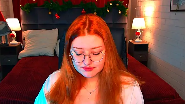 Snapshot of StaceyJensen chatting on January 12, 9:25 am StaceyJensen online show from January 12, 9:25 am