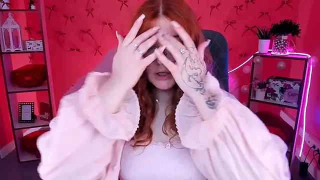 Snapshot of StaceyJensen chatting on February 24, 1:20 pm StaceyJensen online show from February 24, 1:20 pm