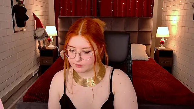 Snapshot of StaceyJensen chatting on March 3, 1:39 pm StaceyJensen online show from March 3, 1:39 pm