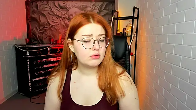 Snapshot of StaceyJensen chatting on March 26, 1:17 pm StaceyJensen online show from March 26, 1:17 pm