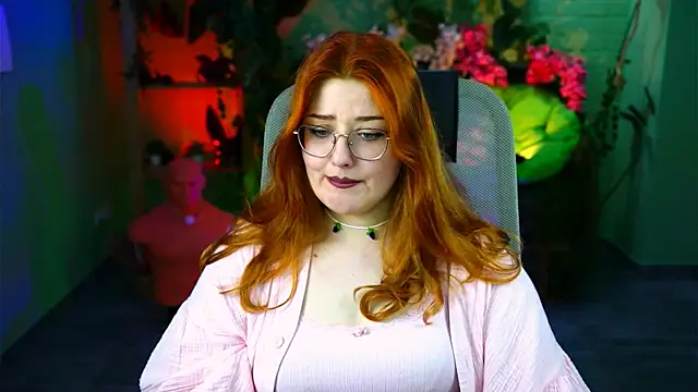 Snapshot of StaceyJensen chatting on April 4, 8:23 am StaceyJensen online show from April 4, 8:23 am