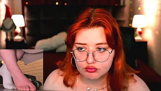 StaceyJensen online show from May 12, 2:14 pm