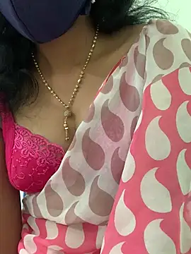 honeygirl6996 online show from June 16, 7:11 am