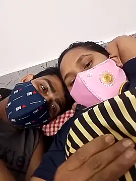 Snapshot of Js_creator chatting on February 24, 5:11 pm Js creator online show from February 24, 5:11 pm