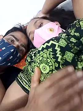 Snapshot of Js_creator chatting on February 25, 5:44 pm Js creator online show from February 25, 5:44 pm