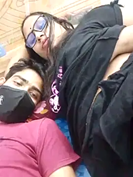 Snapshot of Js_creator chatting on March 29, 5:35 pm Js creator online show from March 29, 5:35 pm