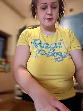 Snapshot of Mary_kansas_bbw chatting on March 1, 1:57 pm Mary kansas bbw online show from March 1, 1:57 pm