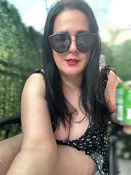 Snapshot of Mary_kansas_bbw chatting on May 10, 2:00 pm Mary kansas bbw online show from May 10, 2:00 pm