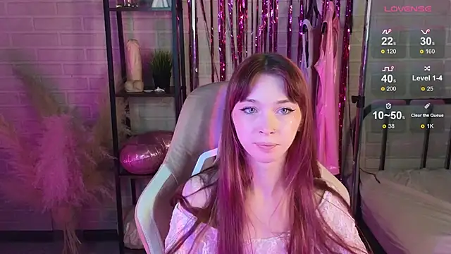 Snapshot of miiss_jessica chatting on February 15, 1:35 am miiss jessica online show from February 15, 1:35 am