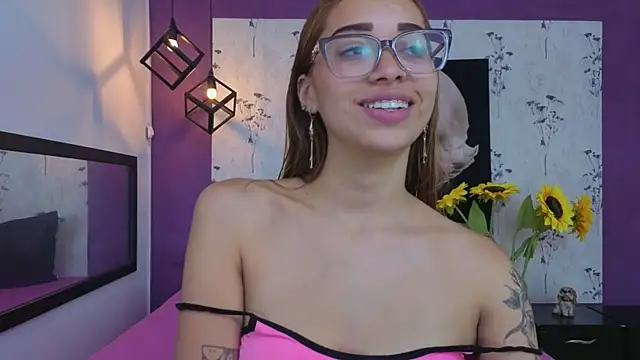 Antonella mc online show from May 6, 12:43 pm