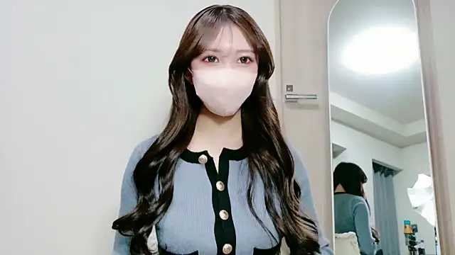 alicechan v online show from May 10, 3:50 pm
