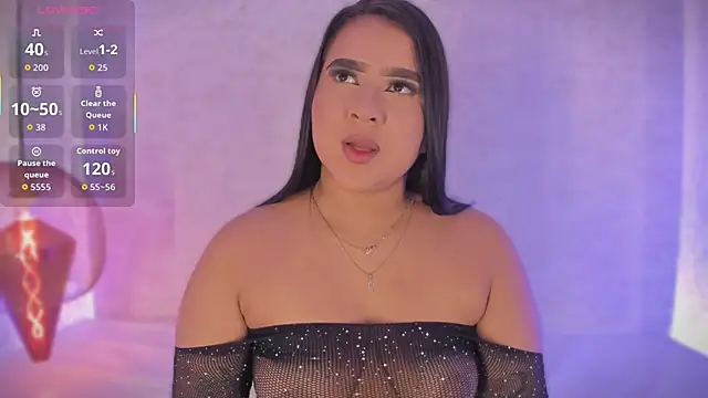 alejandrarojas  online show from December 4, 12:03 pm