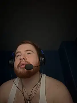 Snapshot of pastorroy chatting on March 4, 12:49 am pastorroy online show from March 4, 12:49 am