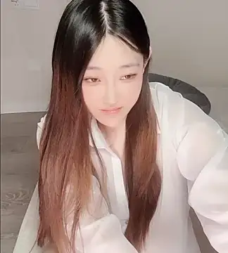 clara-cc online show from February 10, 1:15 pm